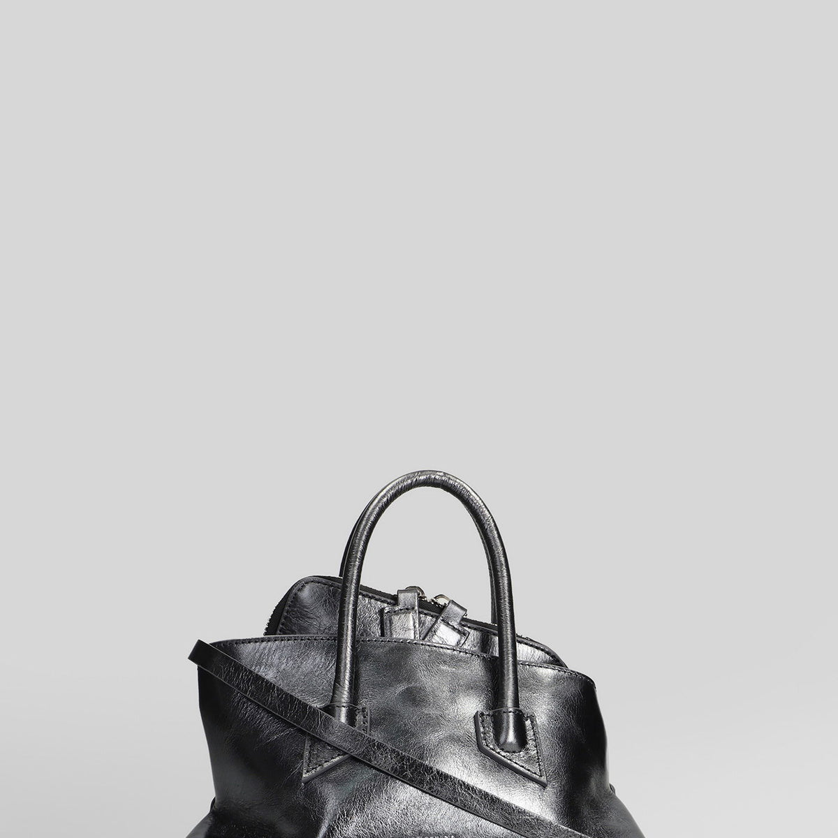 Small La Passeggiata Leather Shoulder Bag