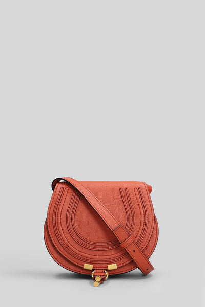  Chloé
